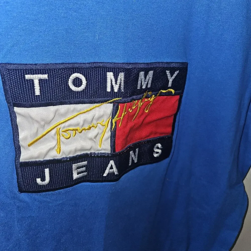 Vintage Mens Tommy Hilfiger Tee - Picture 2 of 3